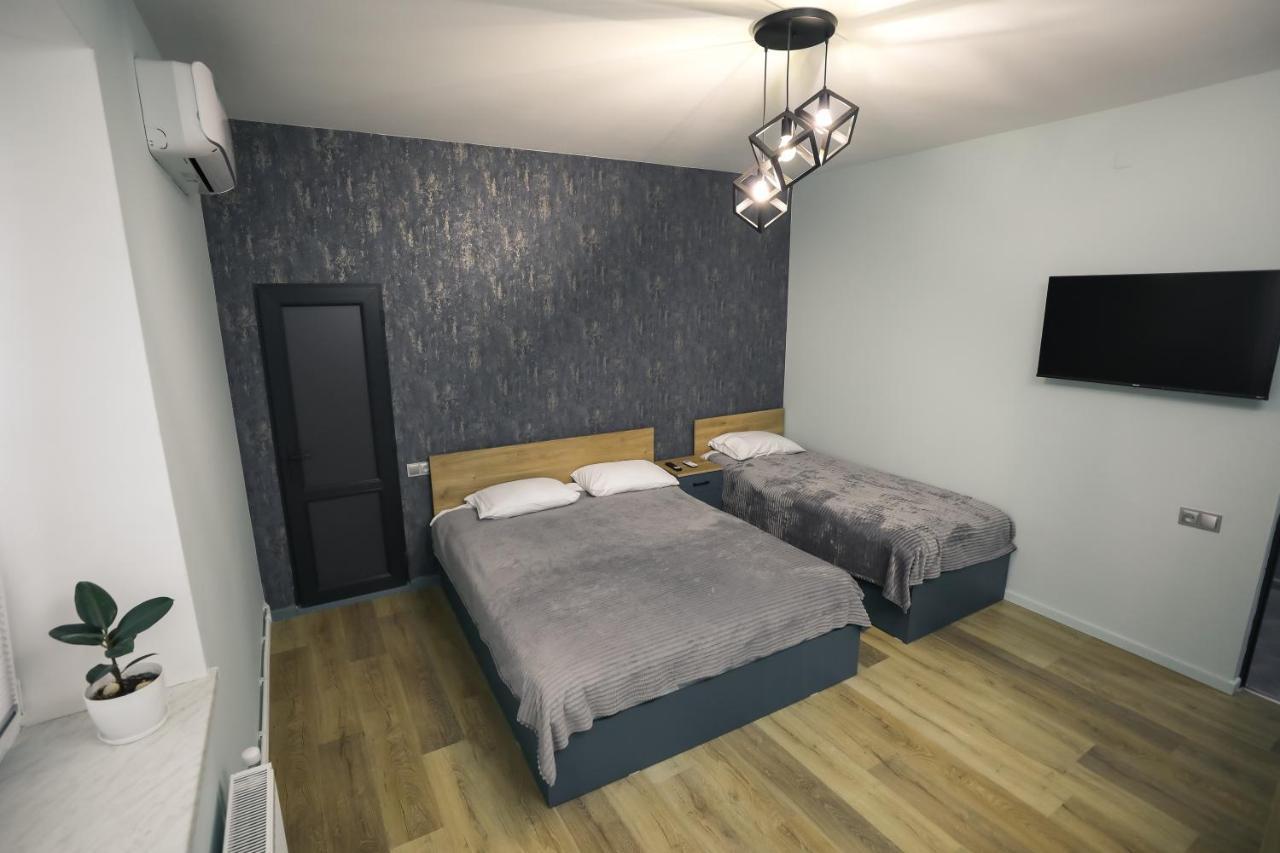 Am Hotel Erywań Zewnętrze zdjęcie