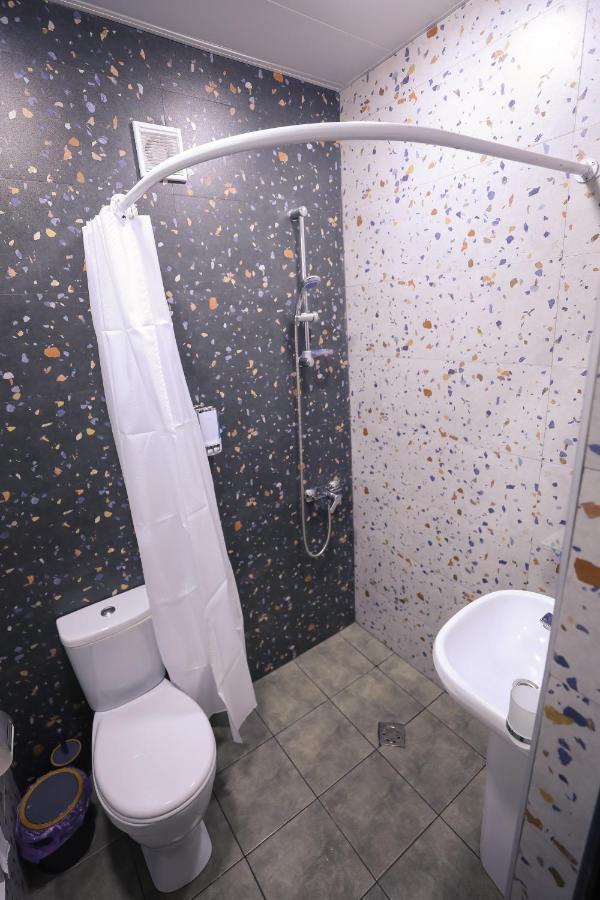Am Hotel Erywań Zewnętrze zdjęcie